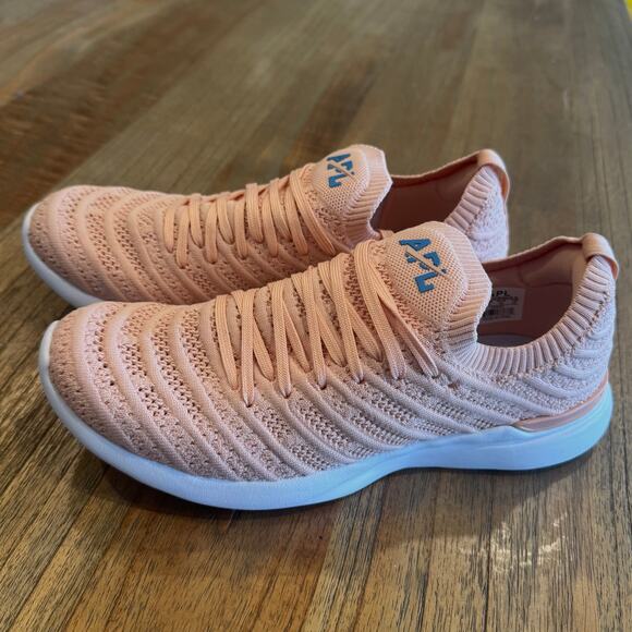 APL Shoes - APL Women's Techloom Wave Sneakers - Size 8.5